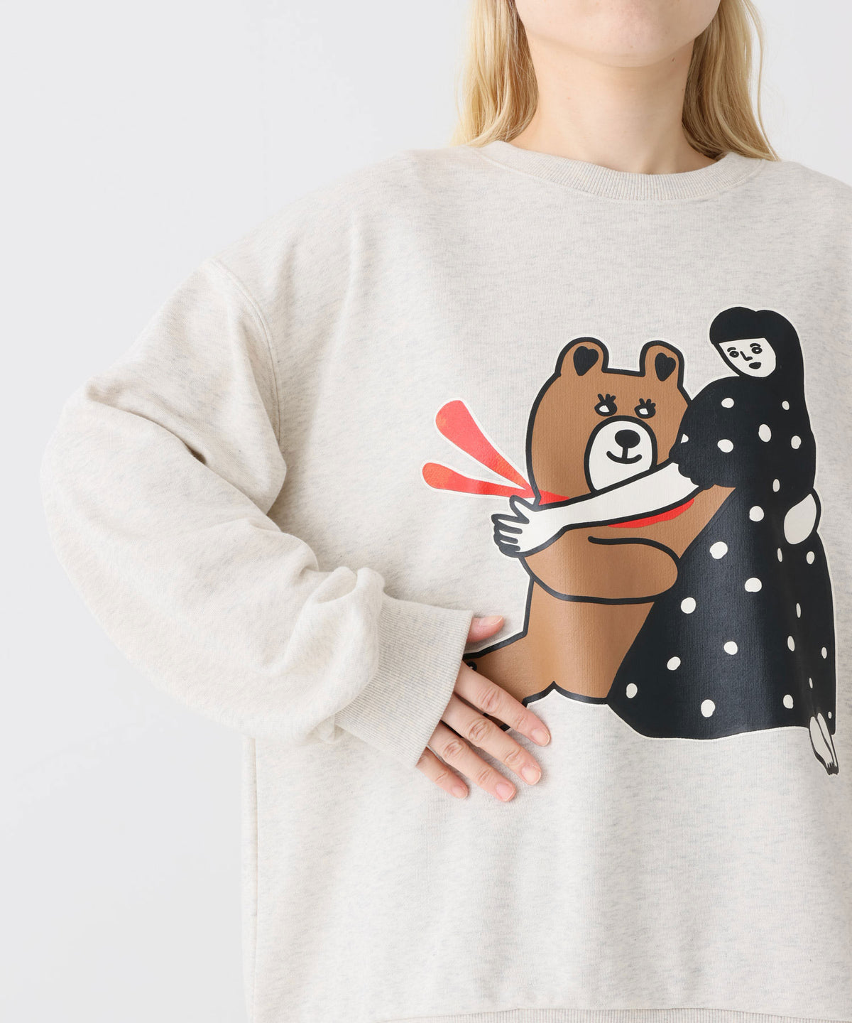 《近日発売》ハートをまとえプルオーバー クマと女の子