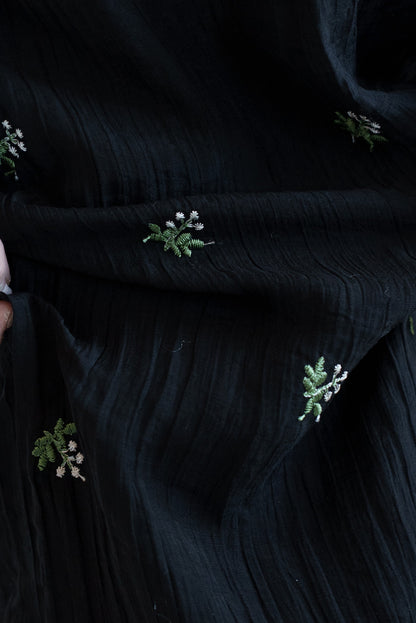 ≪SALE≫Sheer Small Flower Embroidered Loose Pants