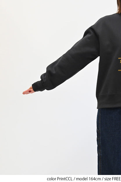 裏起毛エンブレム刺繍プルオーバー