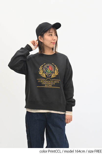 裏起毛エンブレム刺繍プルオーバー