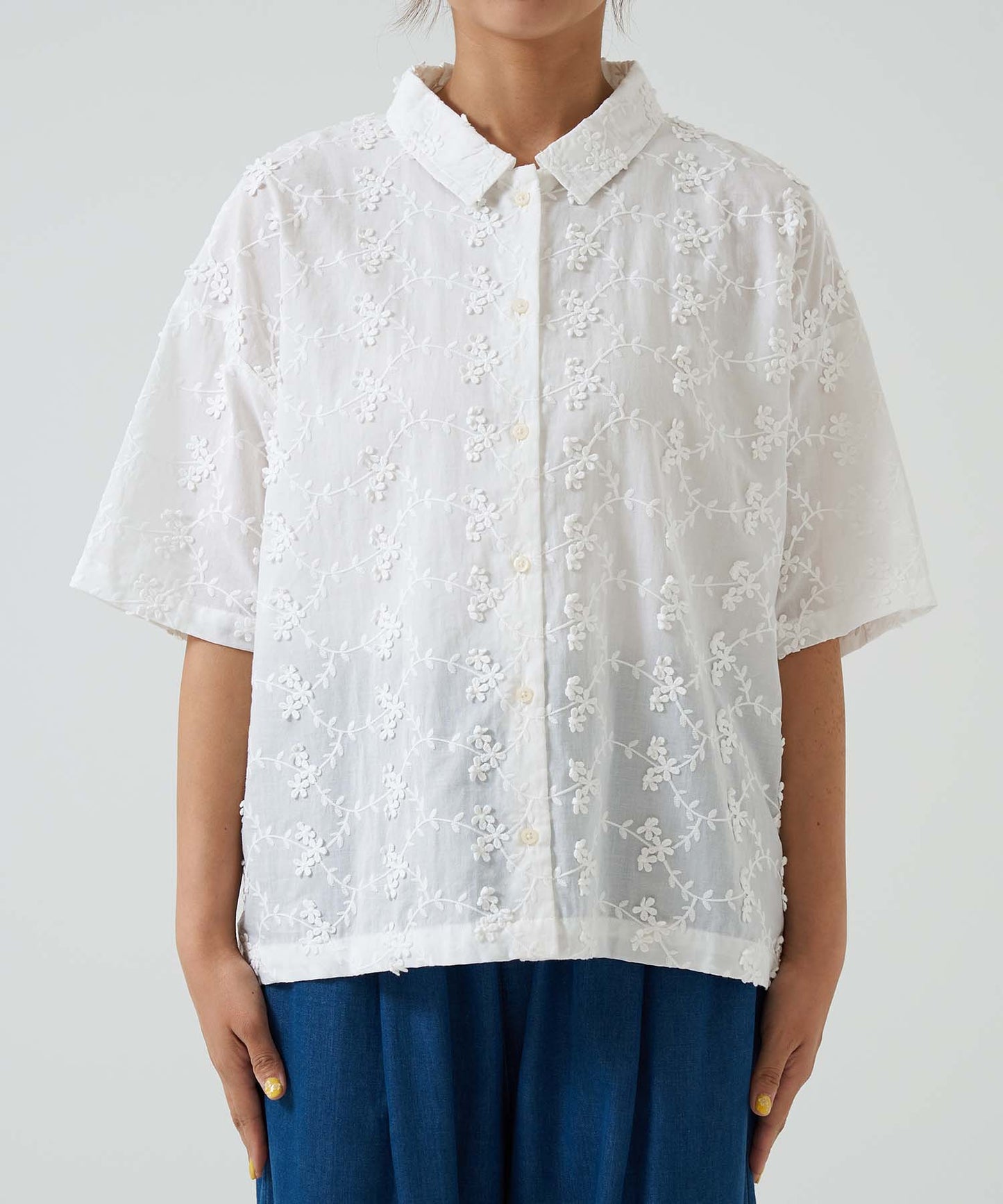 Flower Half-Sleeve Shirt