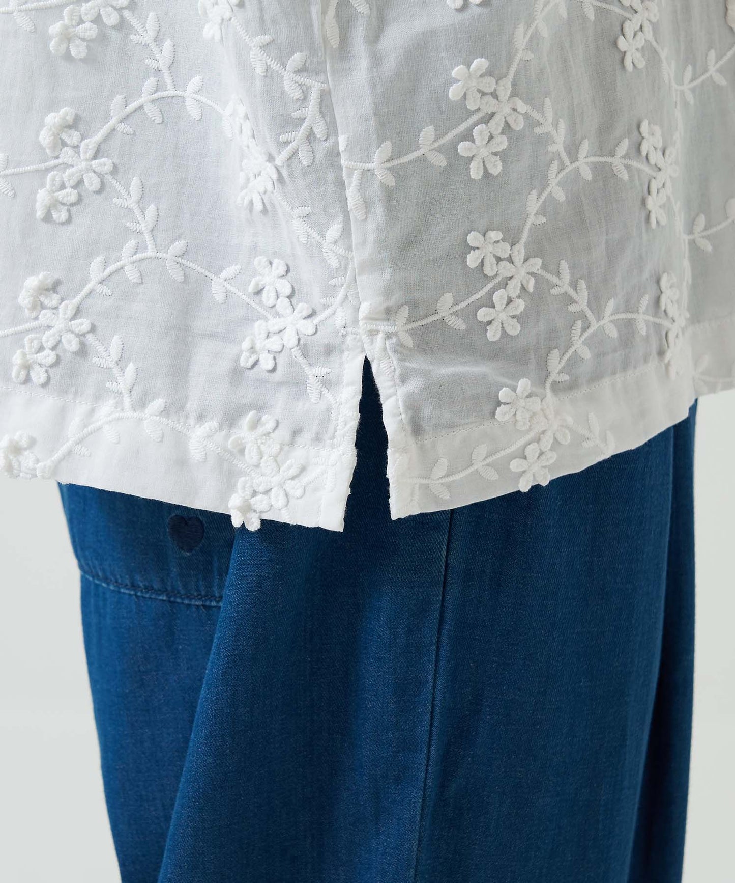 Flower Half-Sleeve Shirt