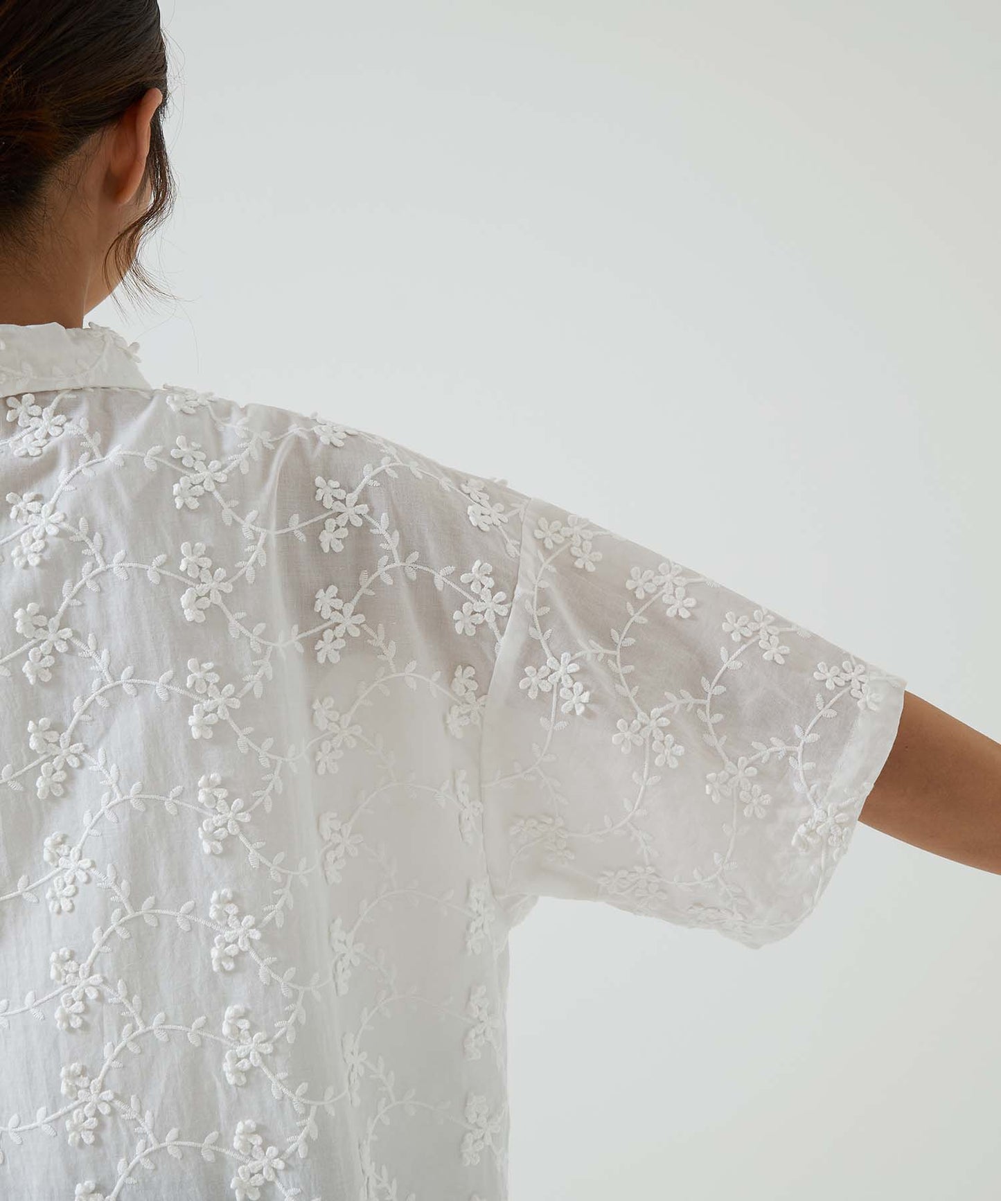 Flower Half-Sleeve Shirt