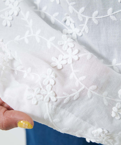 Flower Half-Sleeve Shirt