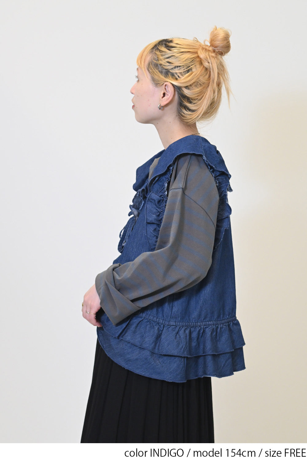 新品　今季　エイミーロウ　ヘムフリルデニムベスト Eimee Law（エイミーロウ）の「ヘムフリルデニムベスト（ベスト）」 - WEAR