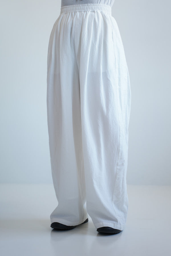 脇レース刺繍ワイドパンツ