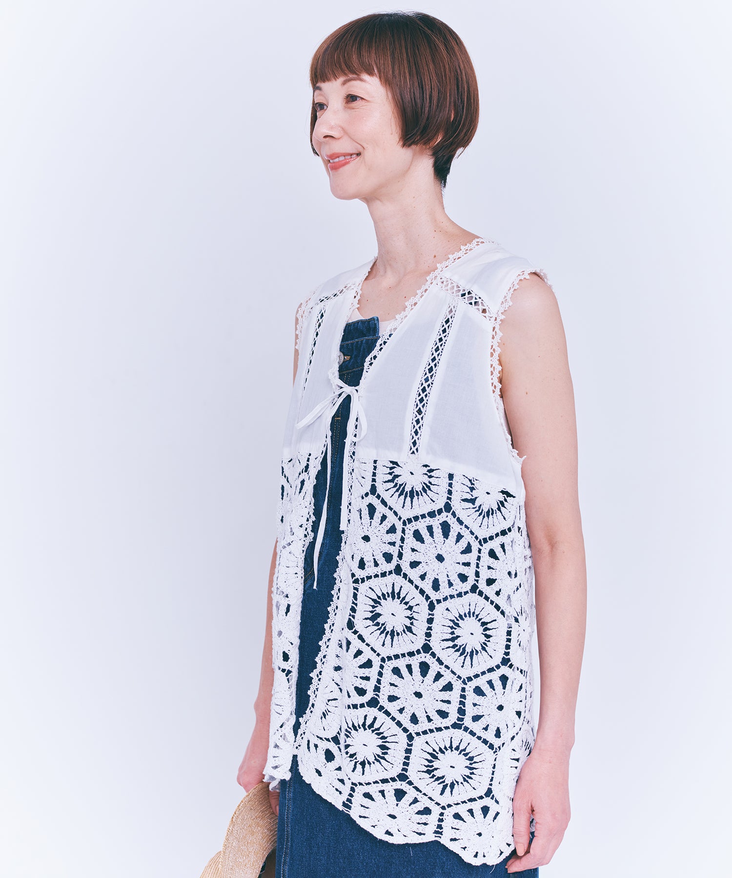 未使用 45R ニットレースNO SLEEVE TOP カットワークベスト 2 前後2WAY】レース編みニットベスト / AMERICAN HOLIC | ファッション