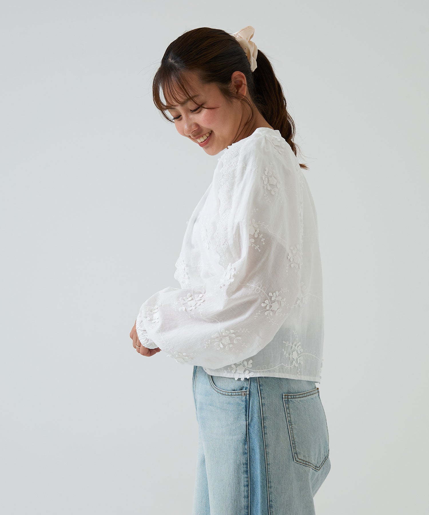 ホワイト / 162cm / FREE
