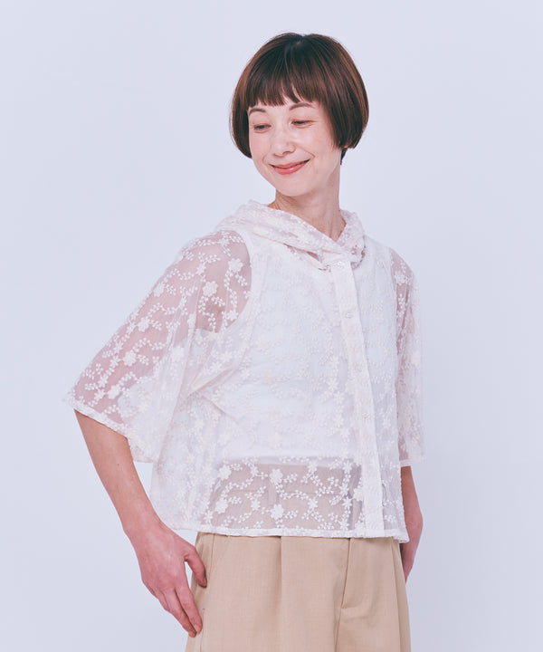 レース柄半袖フードブラウス