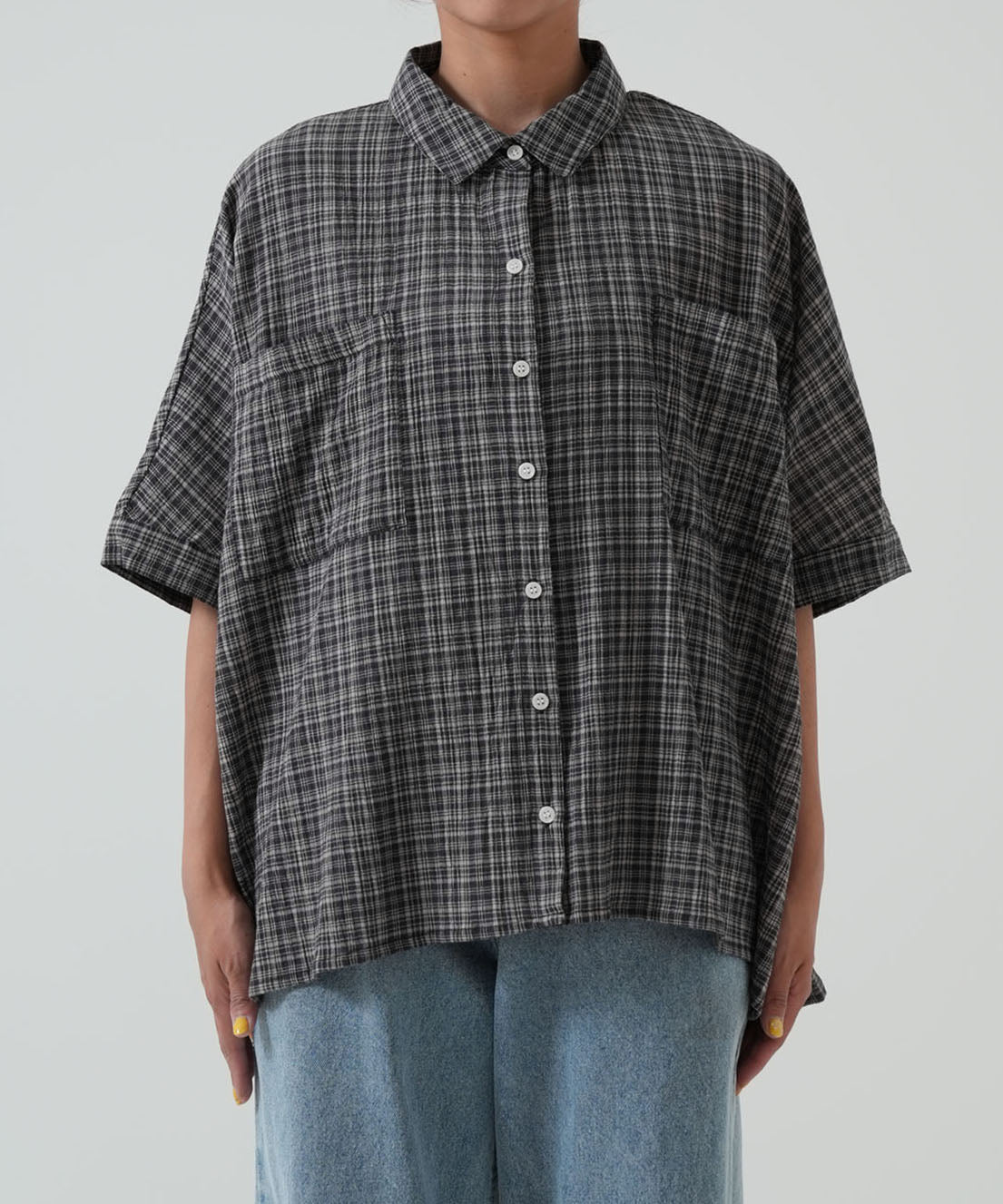 ★《Scheduled to arrive April 28》Front-open short-sleeve wide shirt