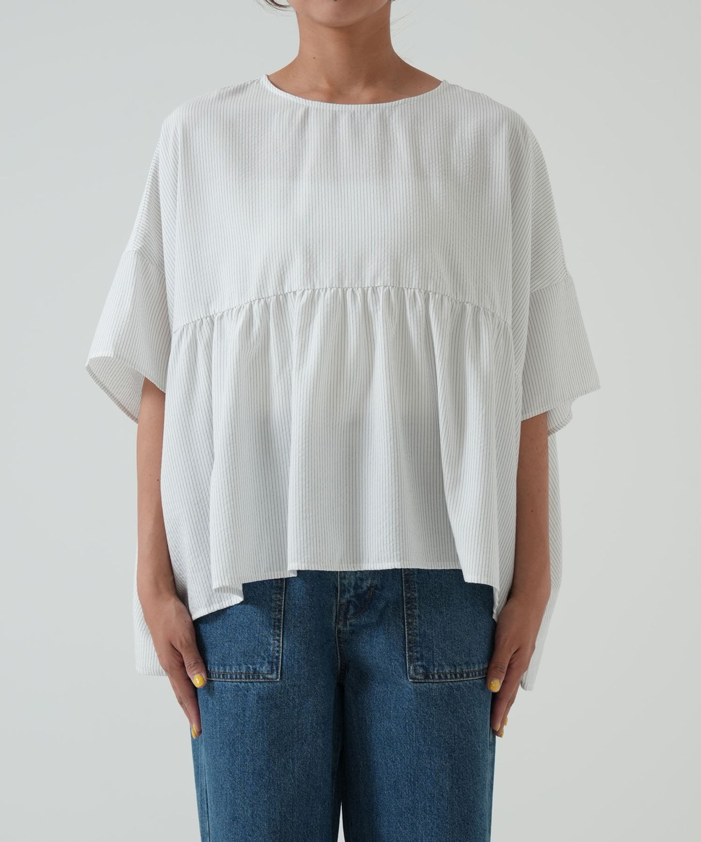 ★《Scheduled to arrive April 28》Gathered panel pullover