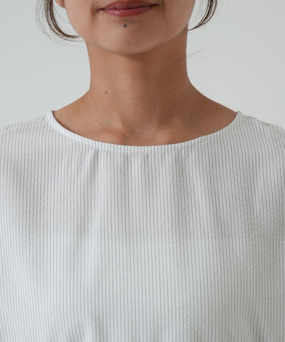 ★《Scheduled to arrive April 28》Gathered panel pullover