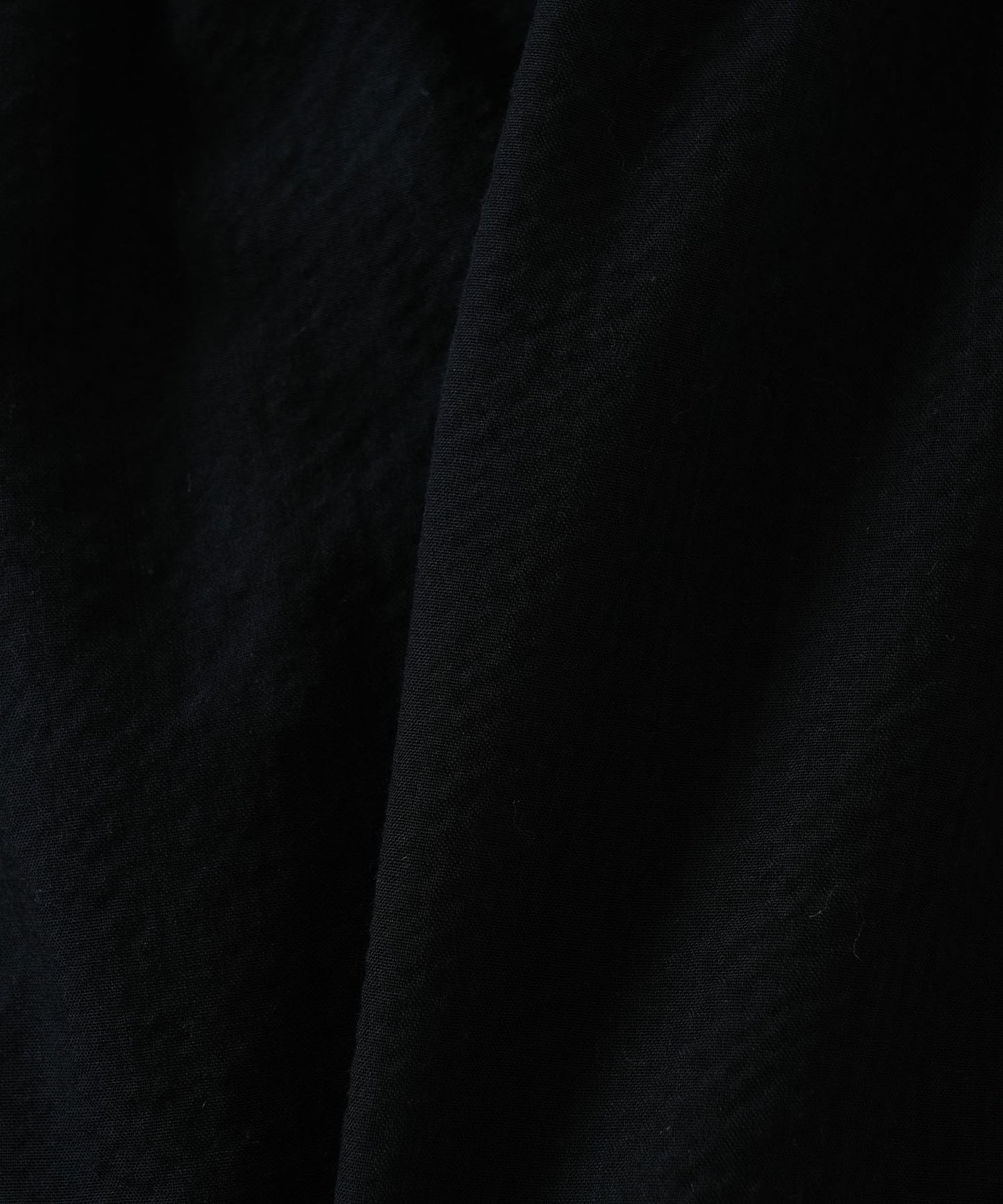 ★《Scheduled to arrive April 28》Gathered panel pullover