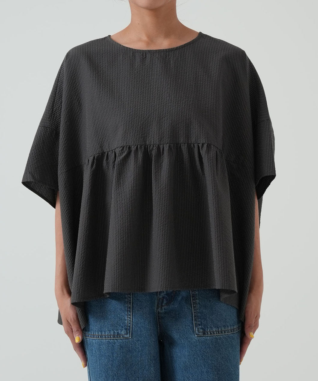 ★《Scheduled to arrive April 28》Gathered panel pullover