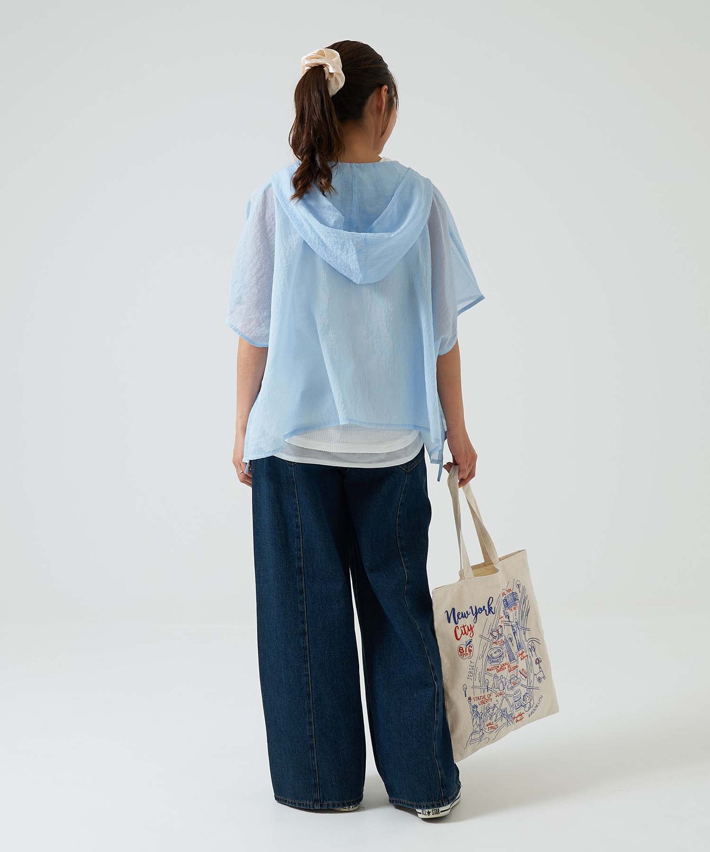 ★《Scheduled to arrive April 27》Hood multi-button sheer short-sleeve shirt