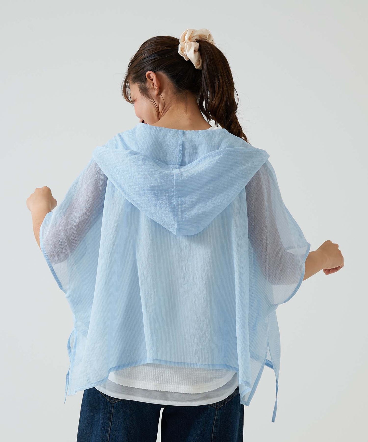 ★《Scheduled to arrive April 27》Hood multi-button sheer short-sleeve shirt