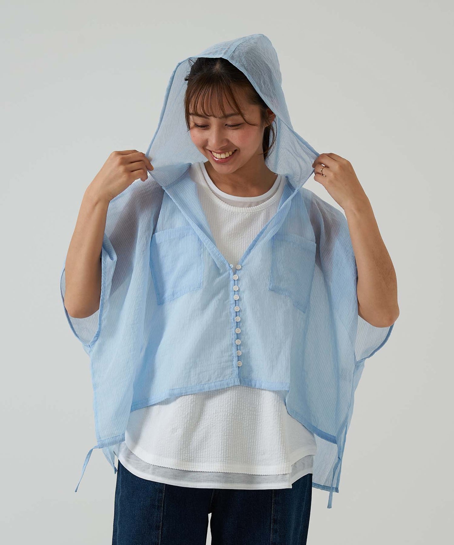 ★《Scheduled to arrive April 27》Hood multi-button sheer short-sleeve shirt