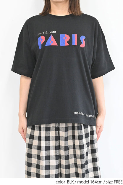 ≪OUTLET SALE≫PARISプリント刺繍TEE