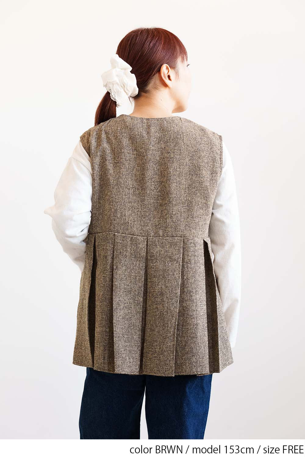 [WEB Exclusive] Summer Tweed Tuck Vest