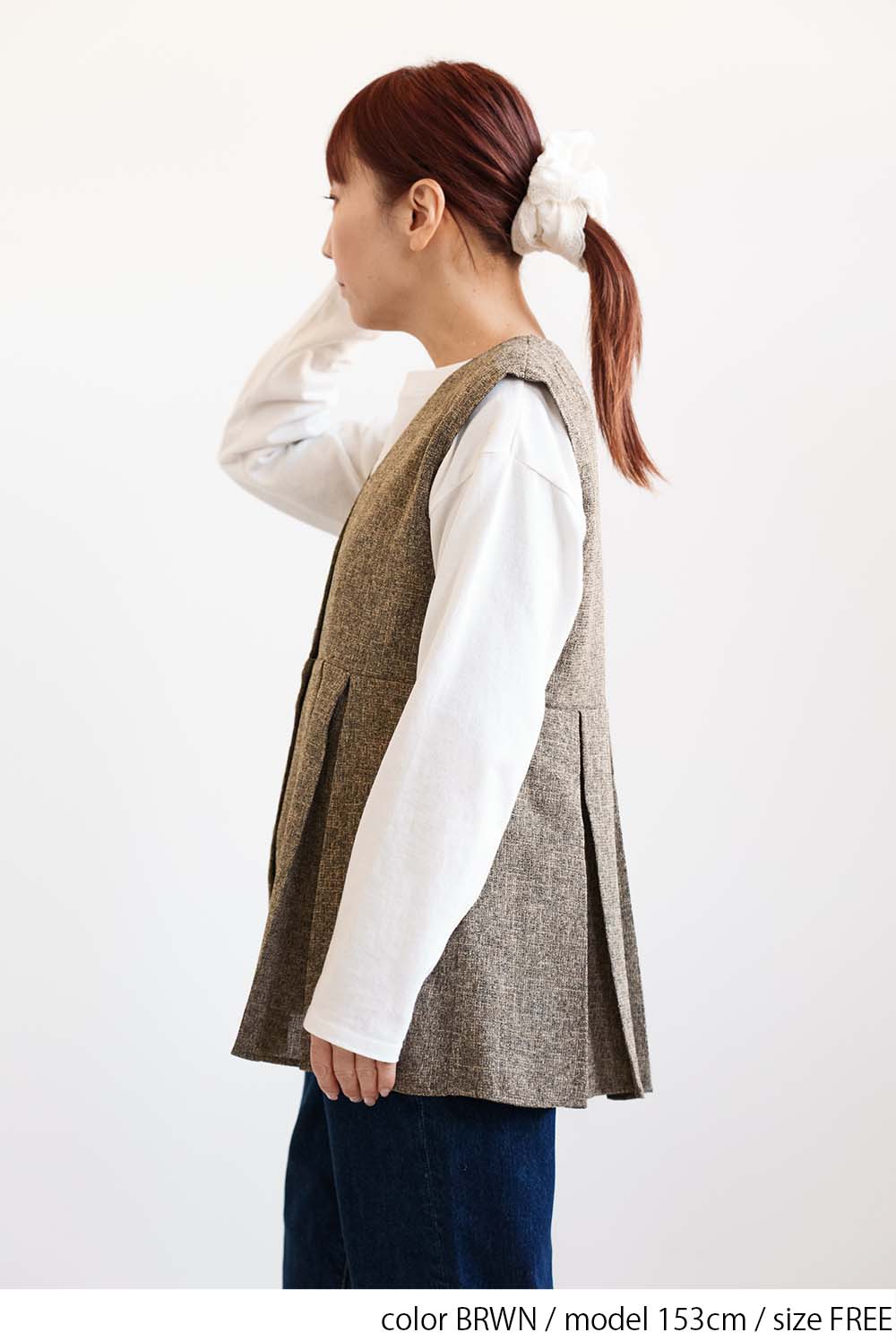 [WEB Exclusive] Summer Tweed Tuck Vest