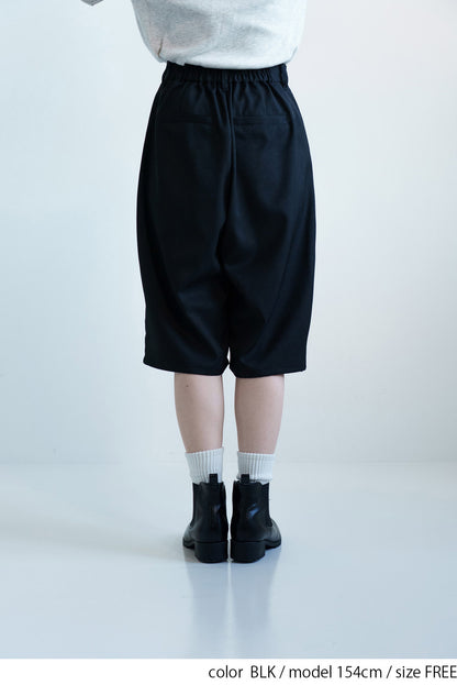 Tuck Half Pants