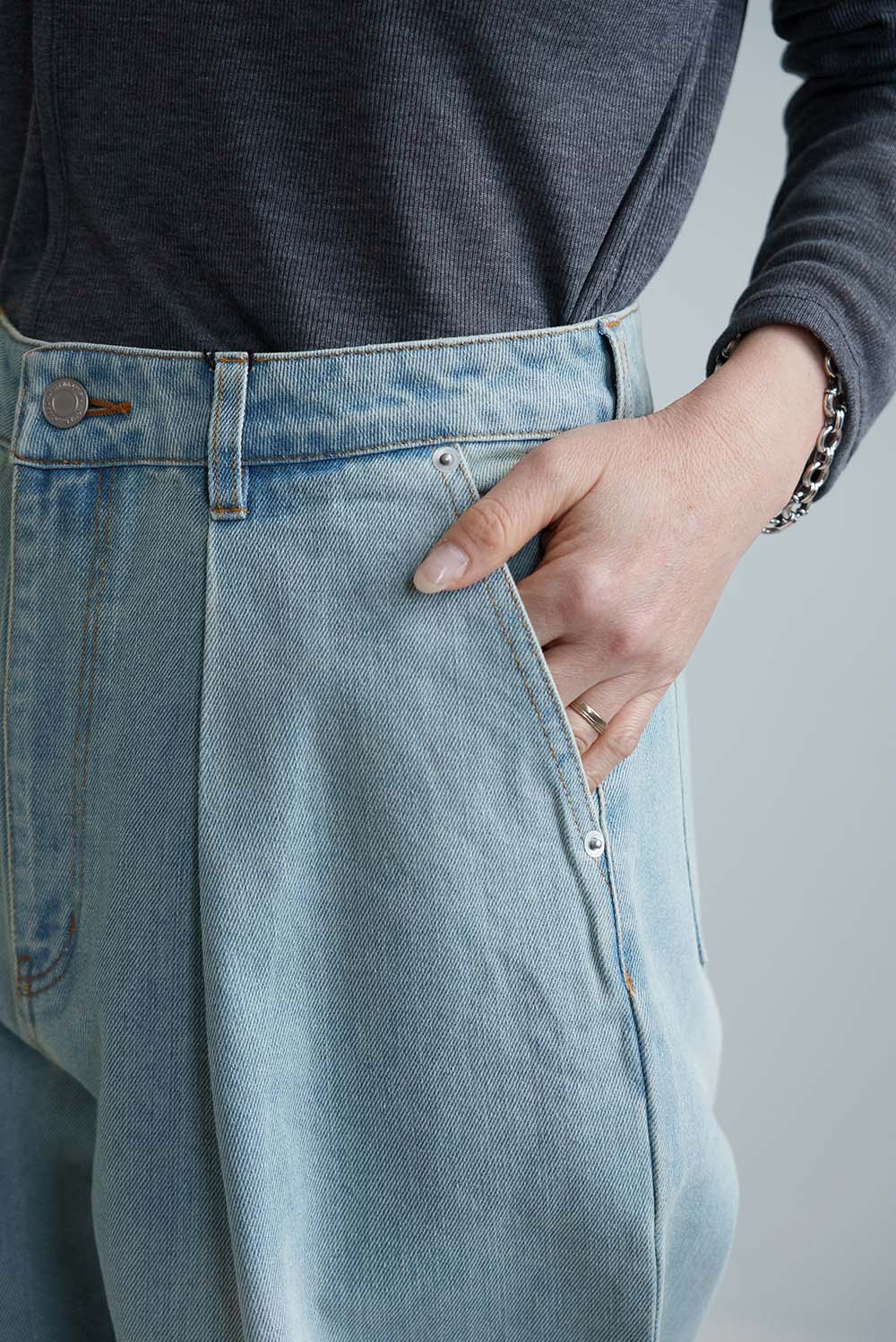 [SALE] Denim Tuck Wide Pants