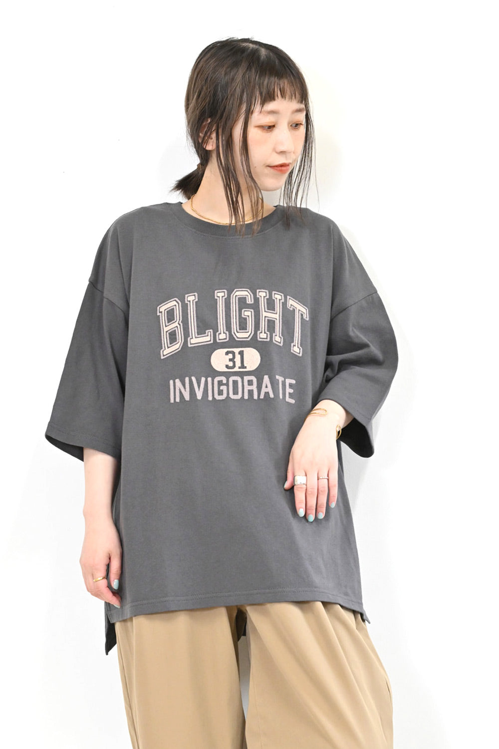 ≪SALE≫BLIGHT刺繍TEE – HEART MARKET
