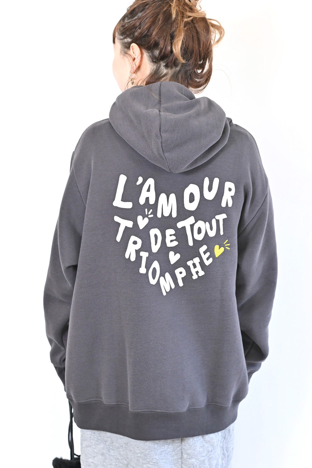 ≪SALE≫L'A MOUR Embroidered Hoodie