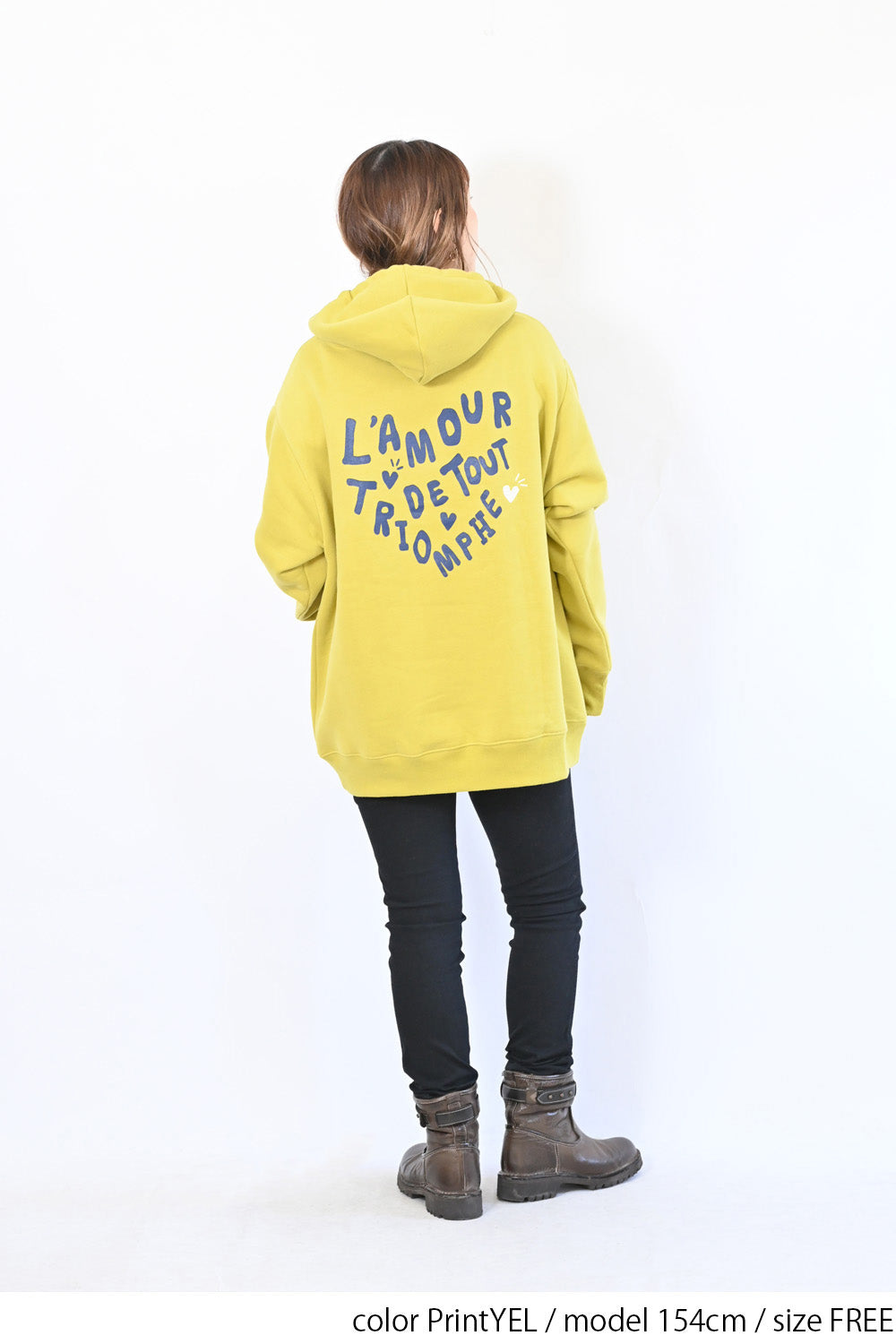 L'A MOUR 刺繍パーカー