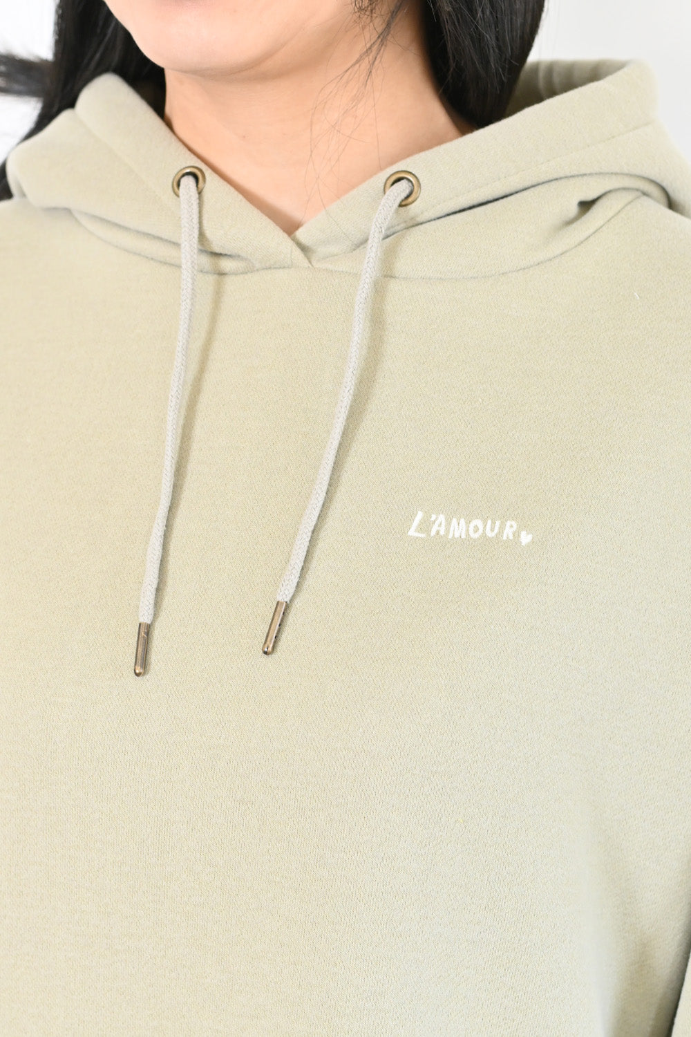 L'A MOUR 刺繍パーカー