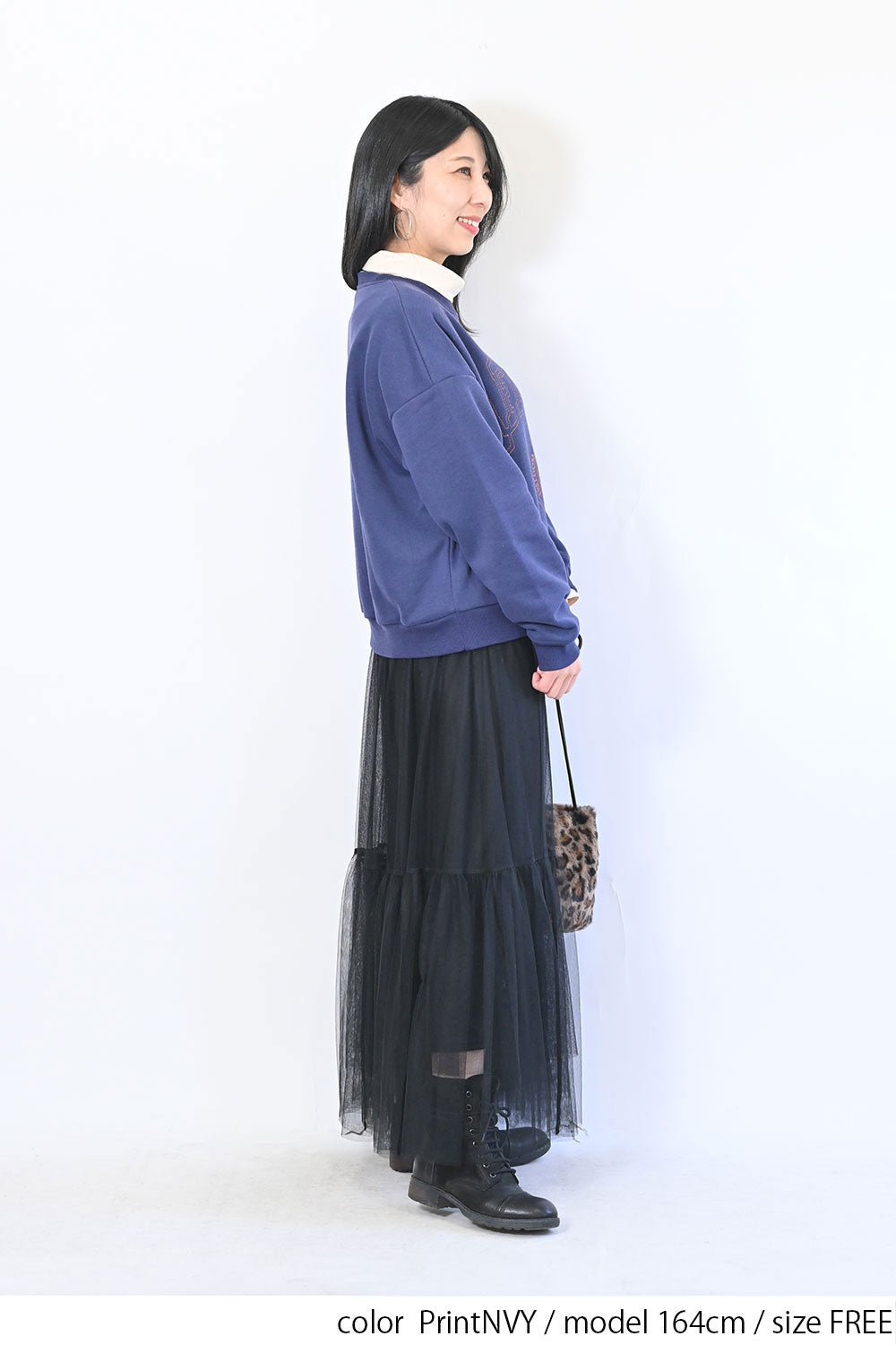 AFFABILITYカレッジ刺繍プルオーバー