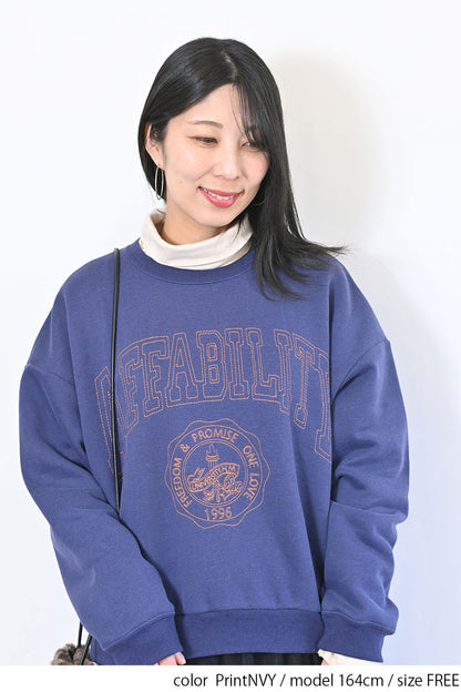 AFFABILITYカレッジ刺繍プルオーバー