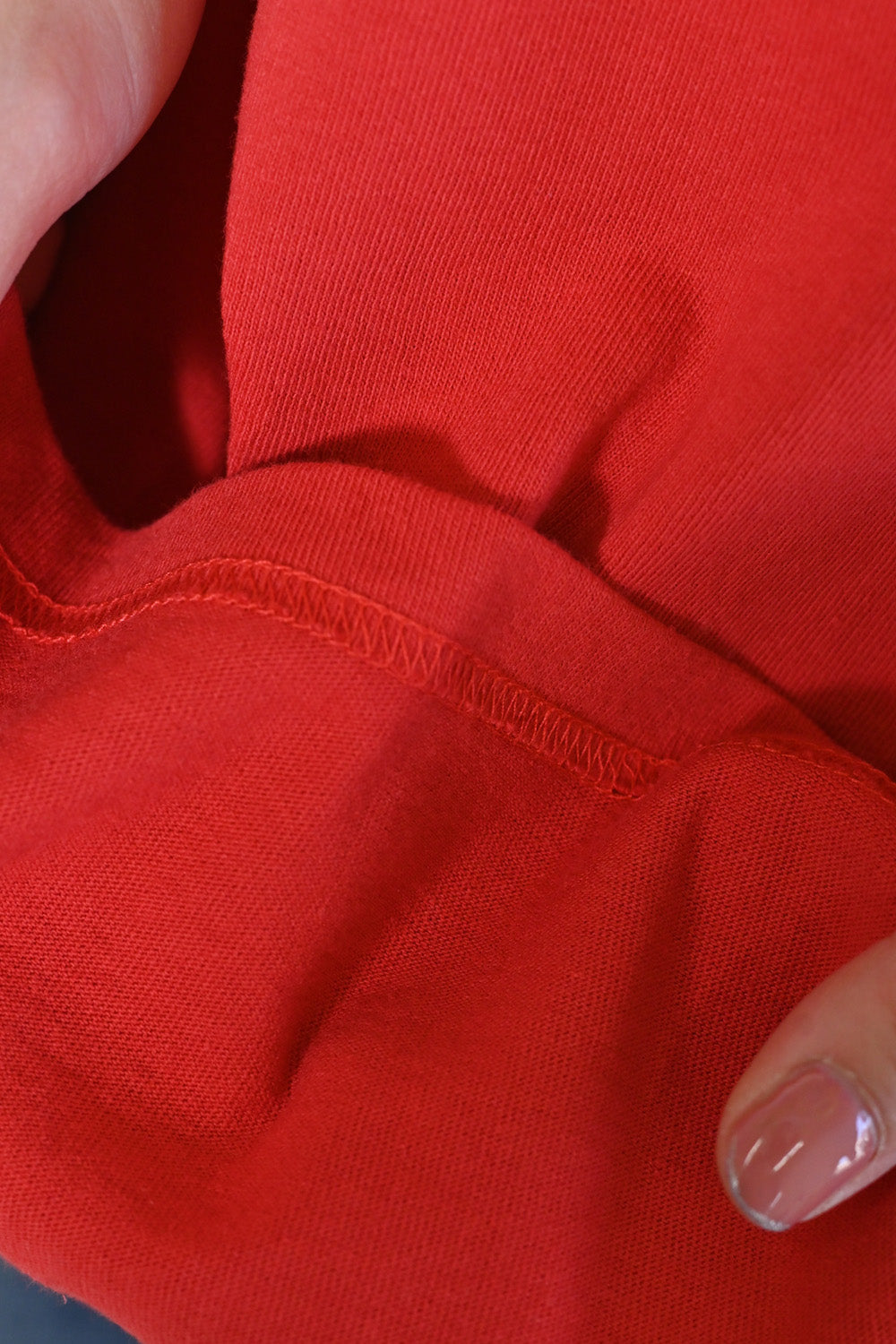 チェーン刺繍ロゴプルオーバー