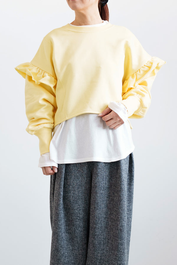 イレヘムフリルショルダーショートプルオーバー