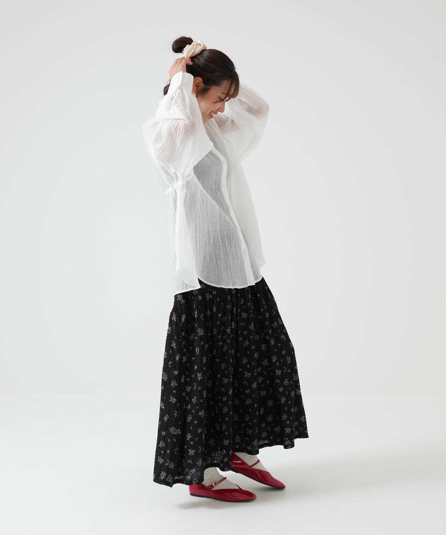 ホワイト / 162cm / FREE