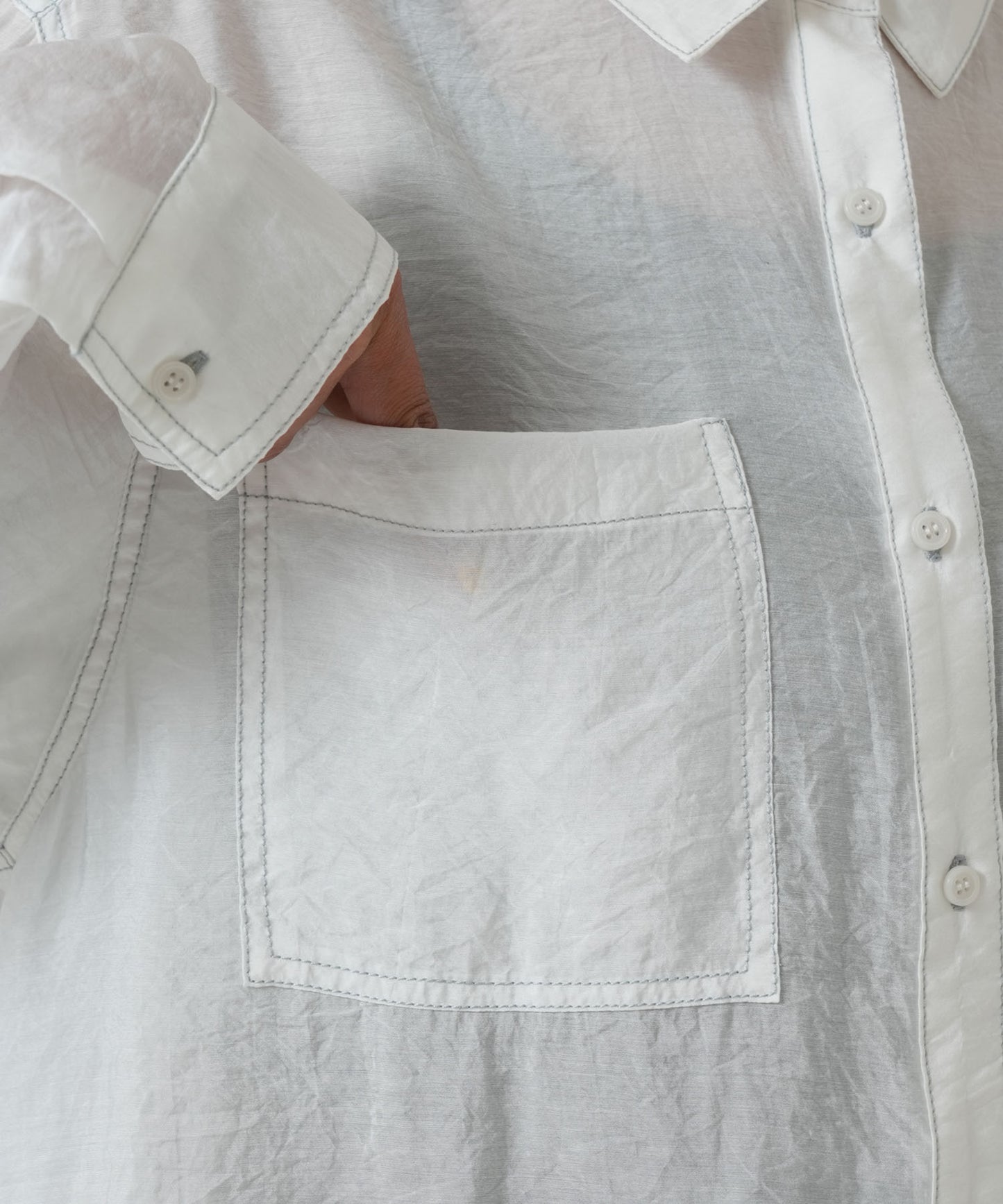 Color-contrast stitch sheer shirt