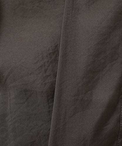 Color-contrast stitch sheer shirt