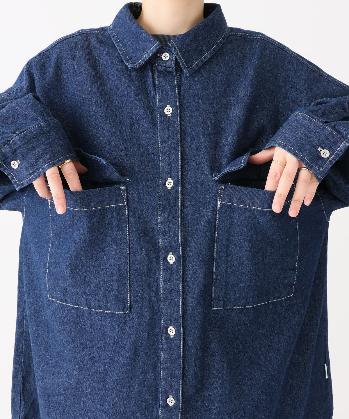 《近日発売》デニムシャツ