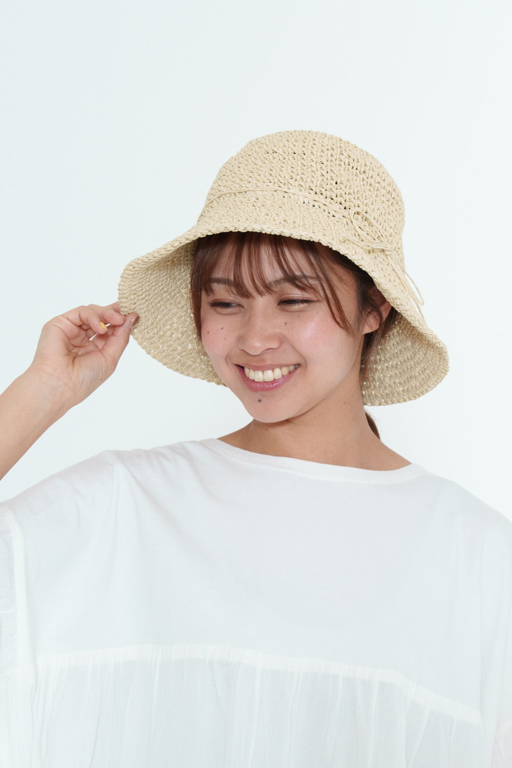 シンプル細編みペーパーハットアクセサリー