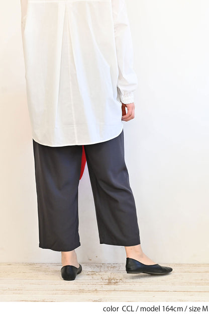 レーヨン混タックパンツ