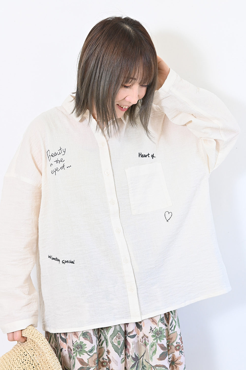LOUNGEDRESS ハート刺繍ガーゼシャツ カーキ LOUNGEDRESS ハート刺繍ガーゼシャツ - メルカリ