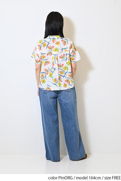 水彩花開襟シャツ