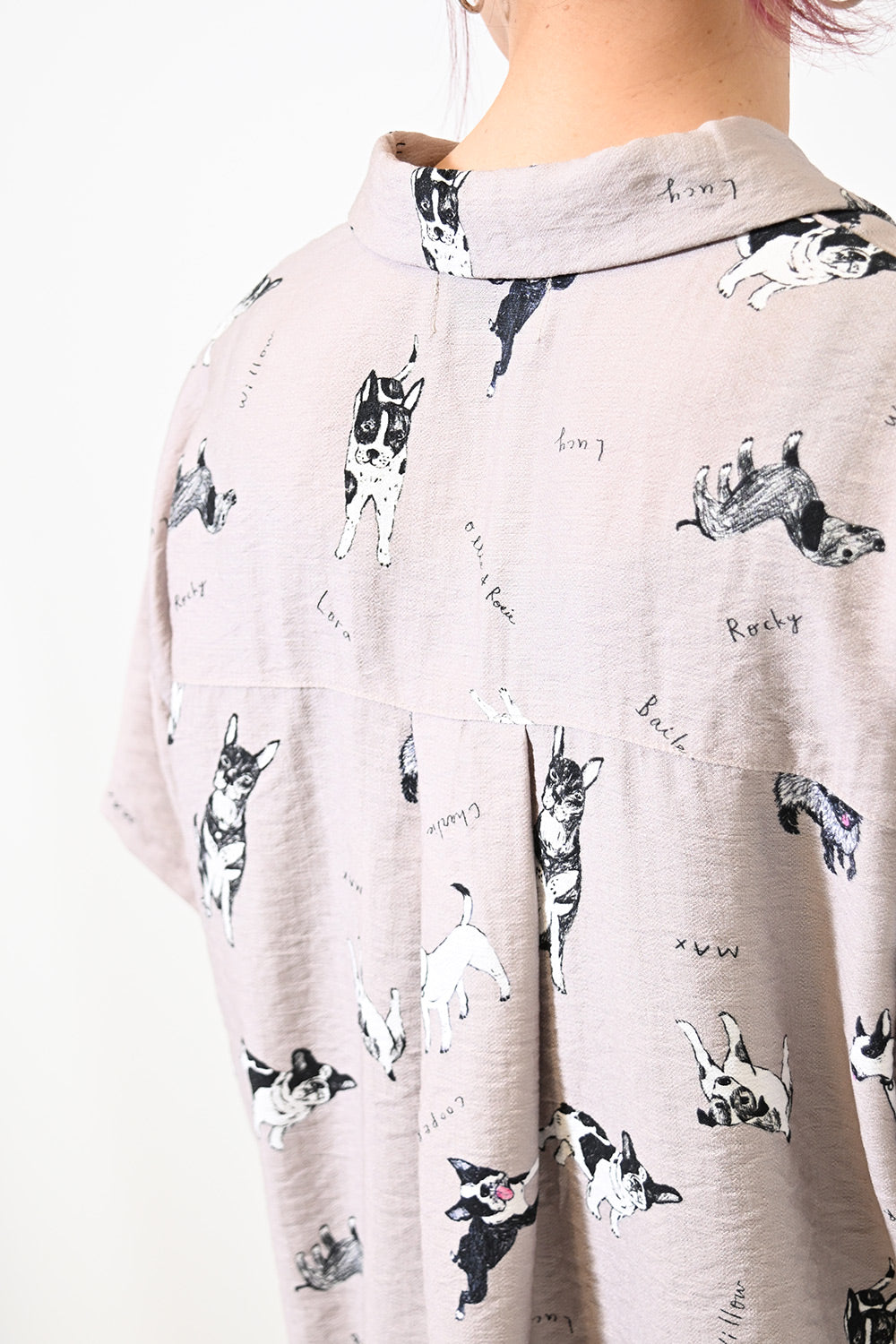 イヌ図鑑総柄シャツ