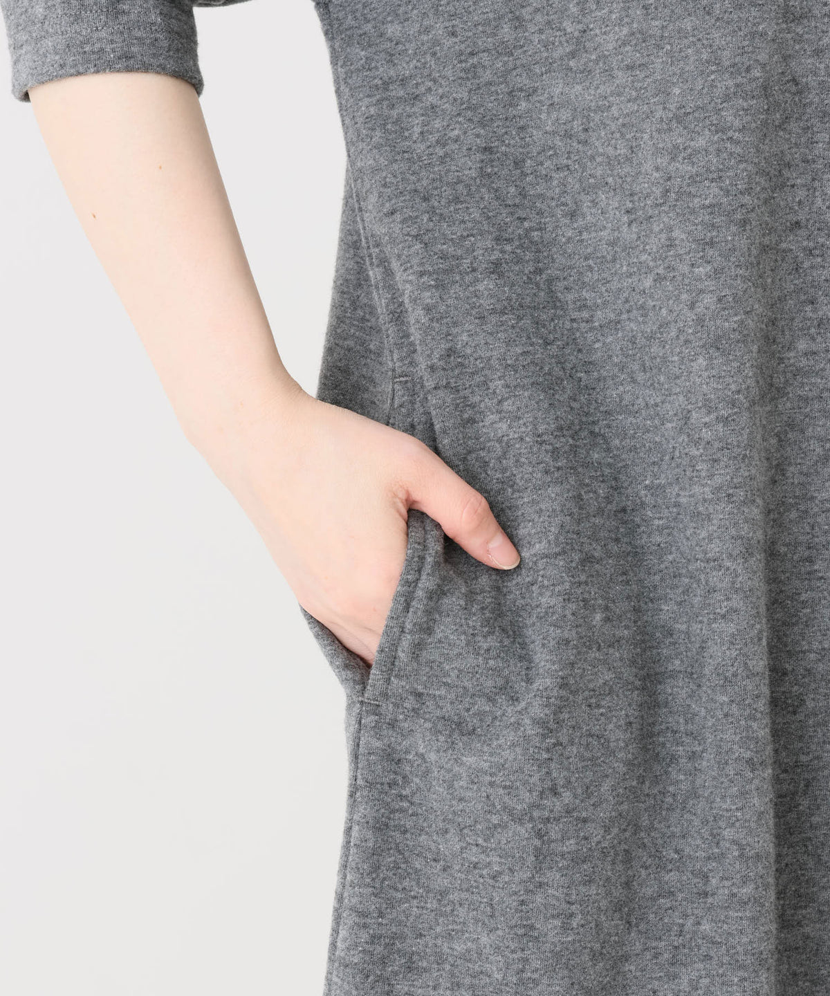 《近日発売》ニット衿ワンピース