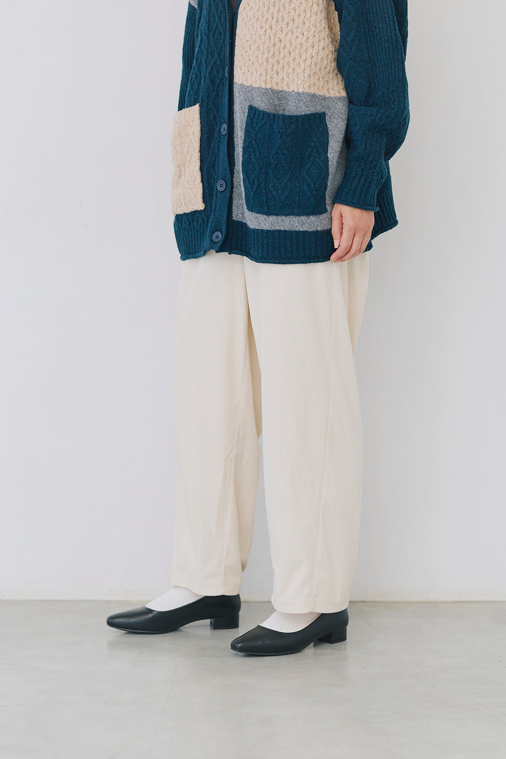 カットコーデュロイイージーカーブパンツ