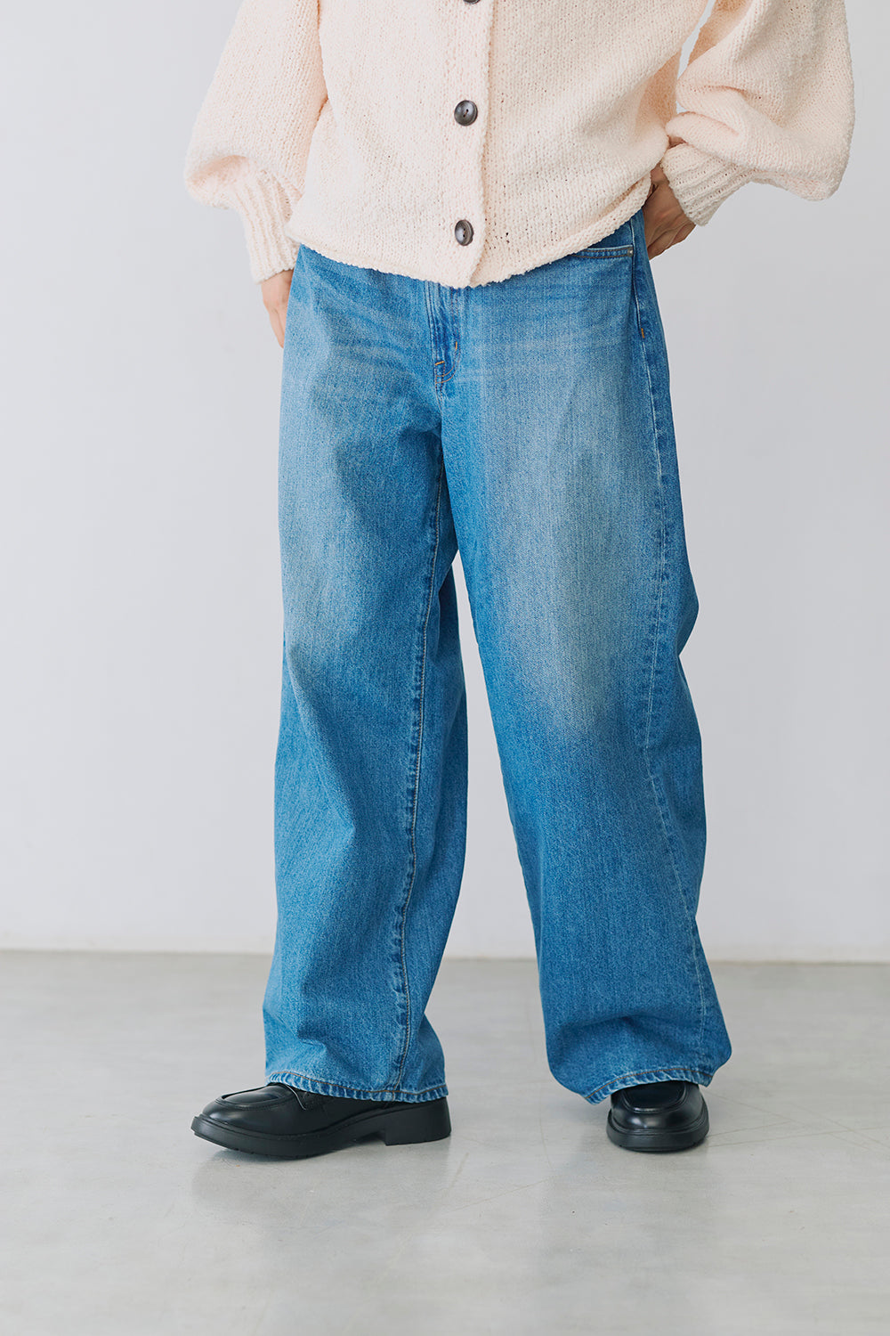 イージーストレートワイドパンツ