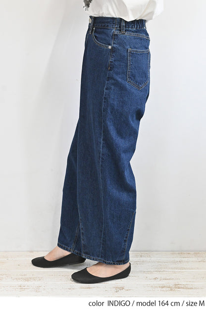 イージーカーブデニムパンツ