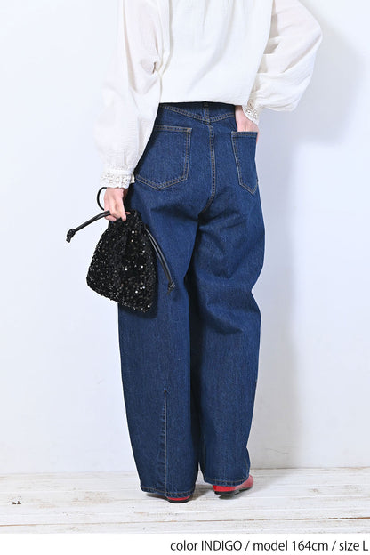 イージーカーブデニムパンツ
