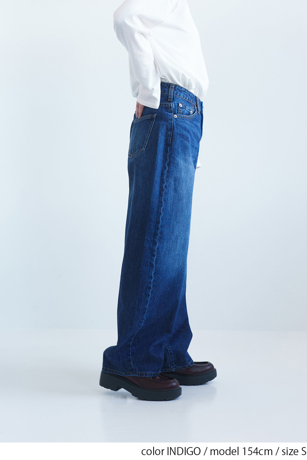 イージーバレルパンツ