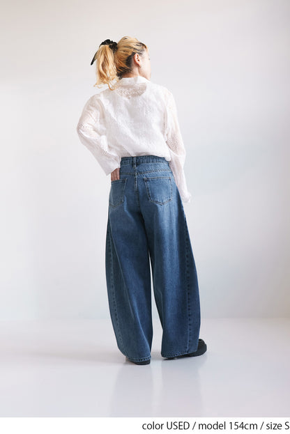 ワイドバレルパンツ